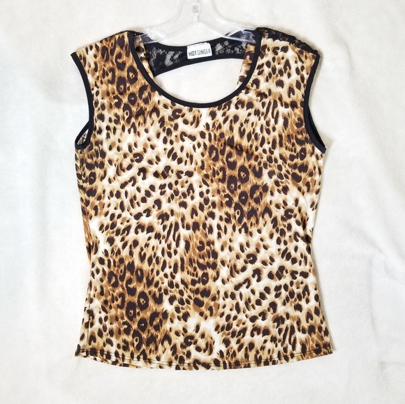 hot ginger Tops - Animal print Top size L.